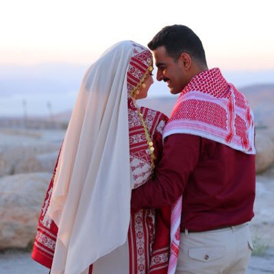 KenaniMays's profile picture