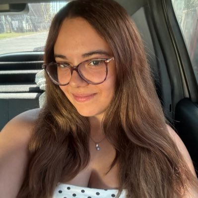 cami ᥫ᭡🇺🇾 ~ off campus era★🏒's profile picture