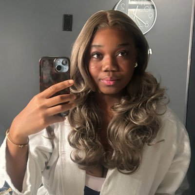 𝒹𝑒𝑒𝒹𝑒𝑒.🌹's profile picture