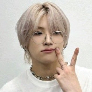 sy .ᐟ's profile picture