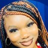 Lola C's profile picture