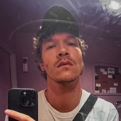 Leah ☆'s profile picture