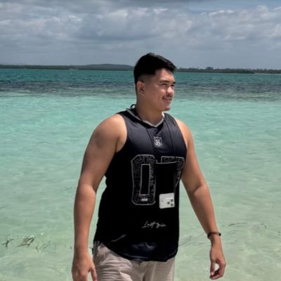 esis's profile picture