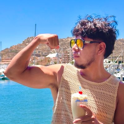 omarcastellc's profile picture