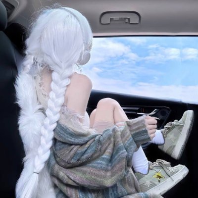 我脸①点也不圆's profile picture