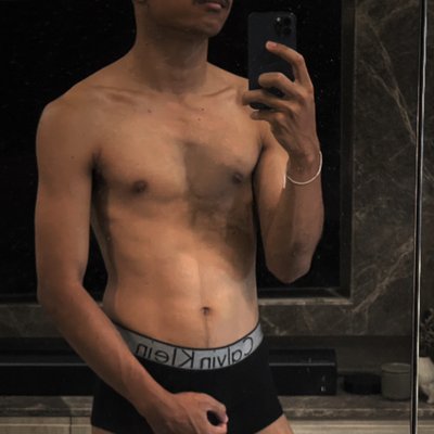 mes0432's profile picture