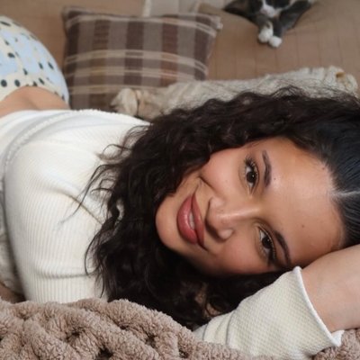 Livy Alex Updates's profile picture
