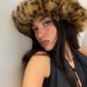t. |'s profile picture