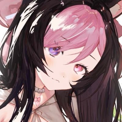 darlingstrawbie's profile picture