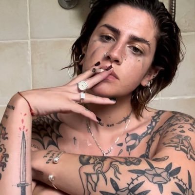 ᎷᎯ ᎡᎥᎯ 🧚♀️'s profile picture