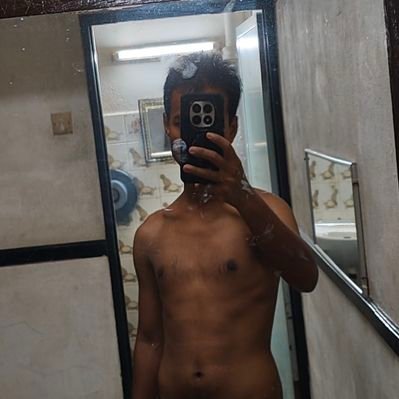 amin696943's profile picture