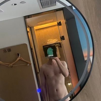 Tom453775452125's profile picture