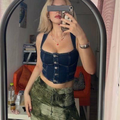 julemerko's profile picture