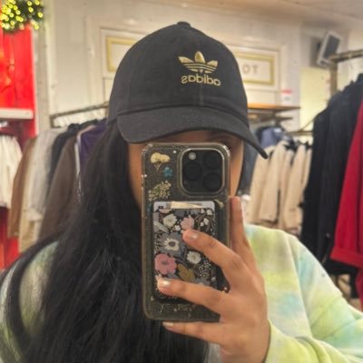 ♕ Michelle ⋆。°✩'s profile picture