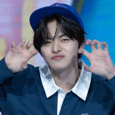 leozplanet's profile picture