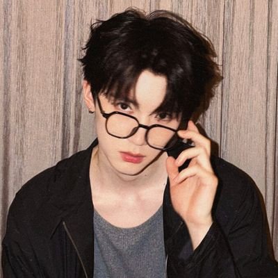 𝙨𝙞𝙚𝙩𝙚 ㅡ xie yanlai 🫧's profile picture