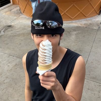 taeluvv__'s profile picture