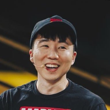 Dan Yun 윤's profile picture