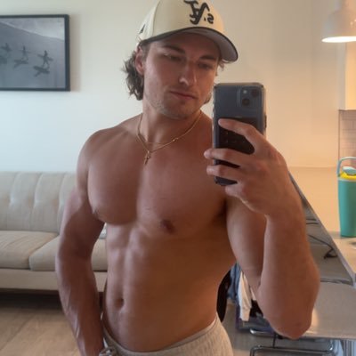 KingTitan_1's profile picture
