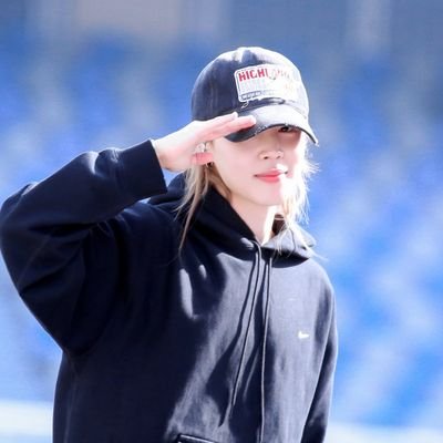 jm1013jh's profile picture