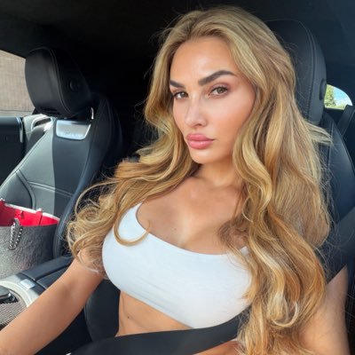 itskenzieanne's profile picture