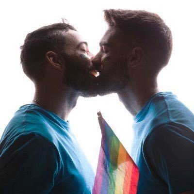 bestgaykiss's profile picture