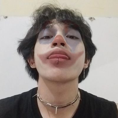 DamienLeDomas's profile picture