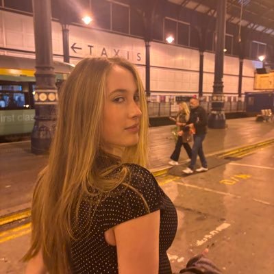 ellen🍸's profile picture