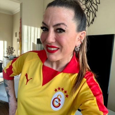 samdakayisi's profile picture