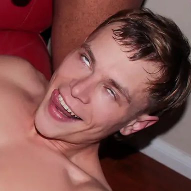 effyeahgayporn's profile picture