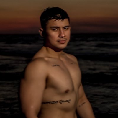 李羅柯's profile picture
