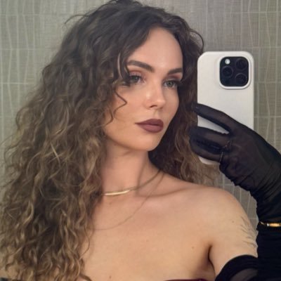 Goddess Riley's profile picture