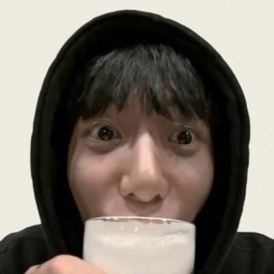 ailu⁷ VAI VER O BTS's profile picture