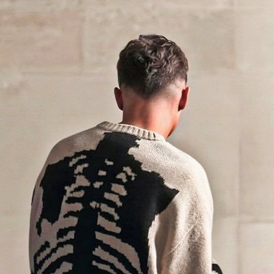 titi ໑̣ ׂ 𓈒's profile picture