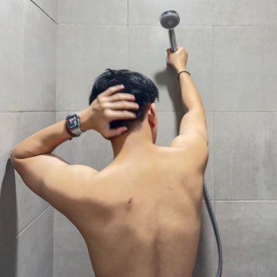 zeusszz1's profile picture