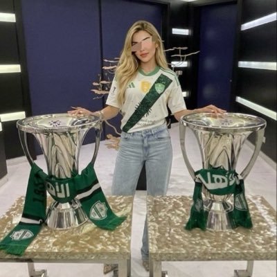 โ Elite Queen โ's profile picture