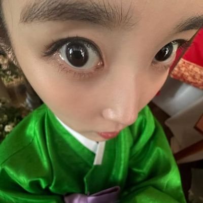 pinktulips07's profile picture