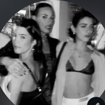Madison ❥ is seeing Madison!🪽𑣿's profile picture