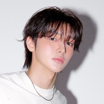 cha junho's profile picture