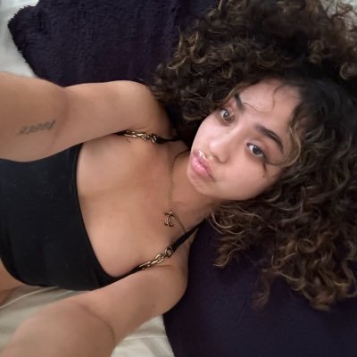 Angie's profile picture