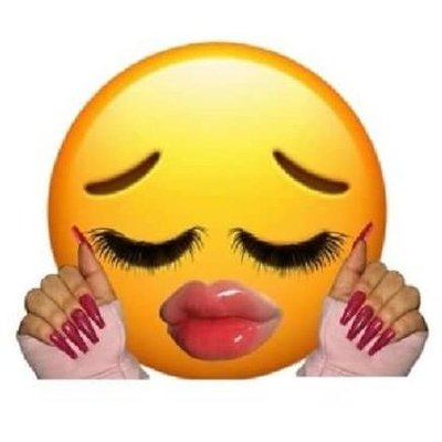 Extreme Introvert🧕💫's profile picture