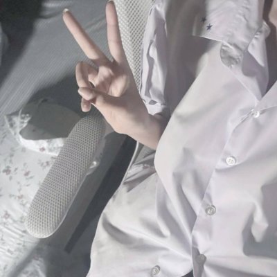 _qeass's profile picture