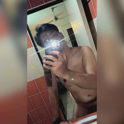 บ่าวปากแว้(ชอบผู้หญิง)สาวสองไม่ต้องทักมา's profile picture
