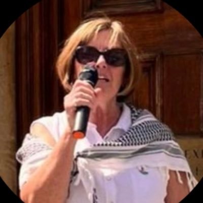 HerRoyalHeinous's profile picture