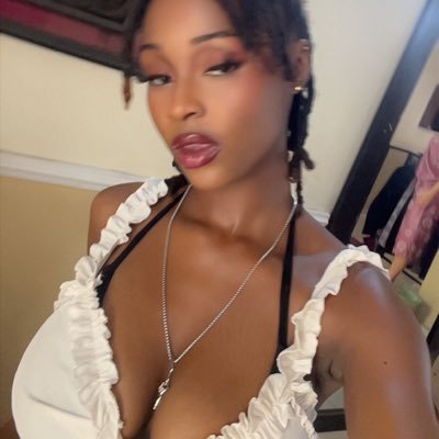 Skyeeee🌱's profile picture