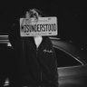 †'s profile picture