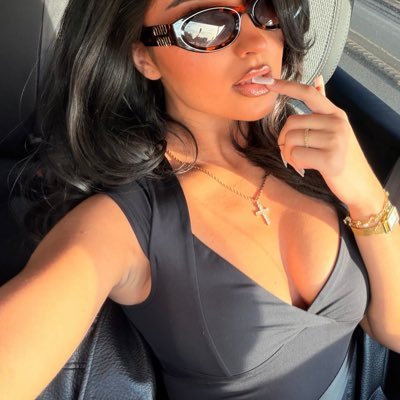 6souad's profile picture