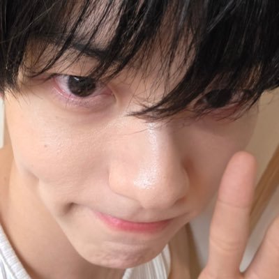 lana ☆ misses txt :('s profile picture
