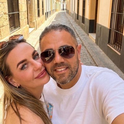 OfficialDinsey's profile picture