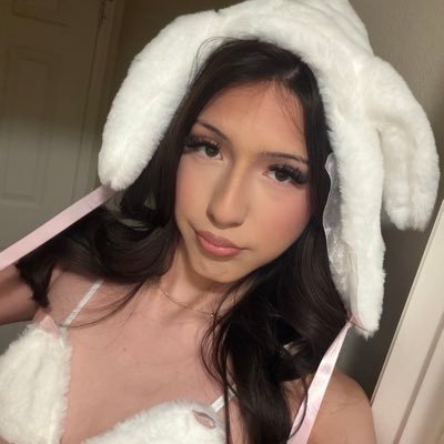 lustfulbarbi's profile picture